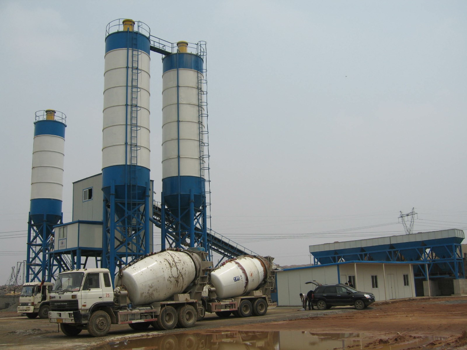 輝宏混凝土攪拌站 輝宏混凝土攪拌站